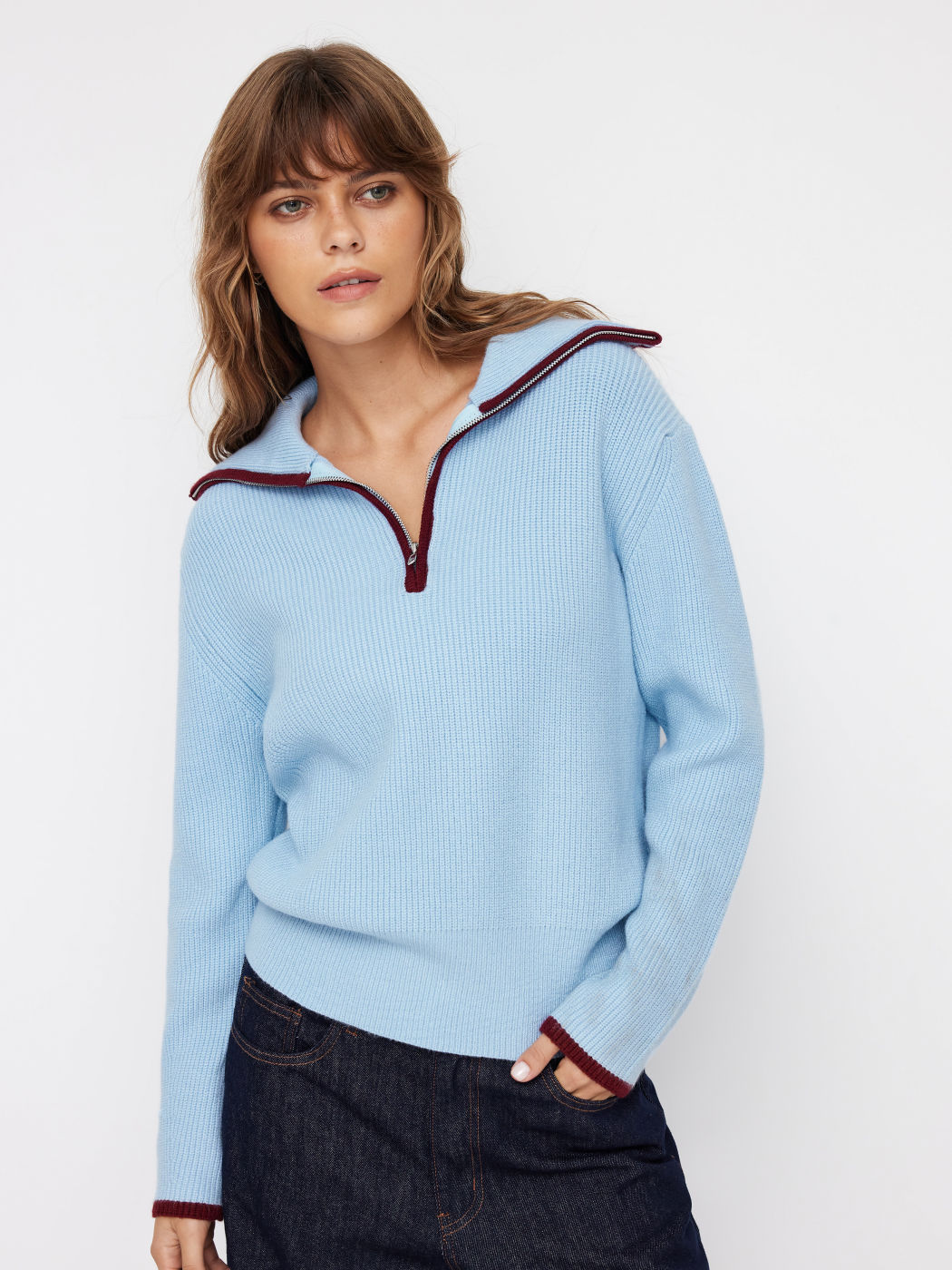 Fine-gauge 14GG round neck knit top with lightweight drape-friendly construction and soft hand feel